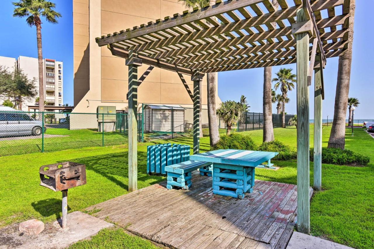 Waterfront Corpus Christi Escape With Pool Access! Apartment Exterior foto